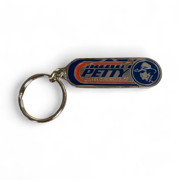 Richard Petty Driving Experience BE PETTY Souvenir Keychain Silver Tone nascar - Picture 1 of 6